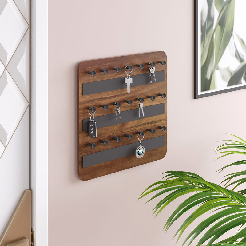 Stuart Wall Mounted Decor Key Holder Hanger with 21 Knobs (Brown Maple)