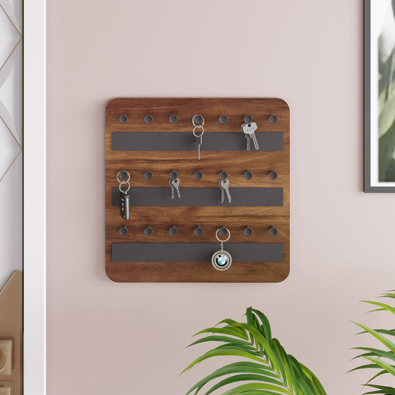 Stuart Wall Mounted Decor Key Holder Hanger with 21 Knobs (Brown Maple)